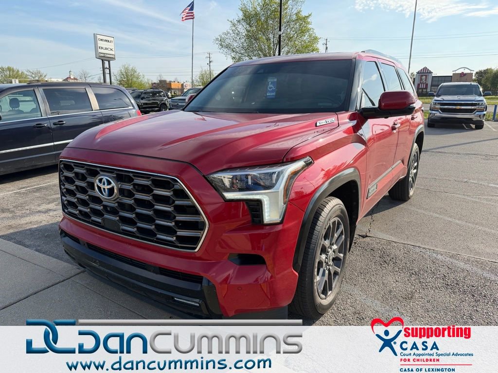 Used 2023 Toyota Sequoia Platinum AWD/4WD image 1