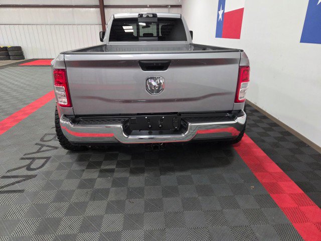 Used 2024 RAM 3500 Tradesman w/ Chrome Appearance Group image 8