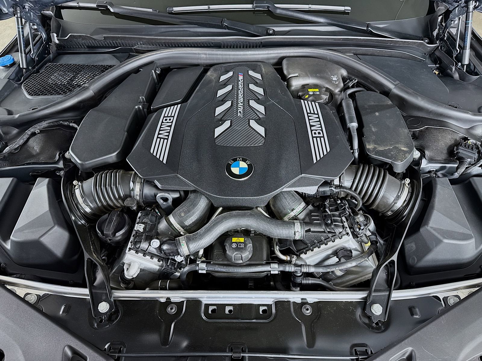 Certified 2023 BMW M850i Gran Coupe xDrive image 32