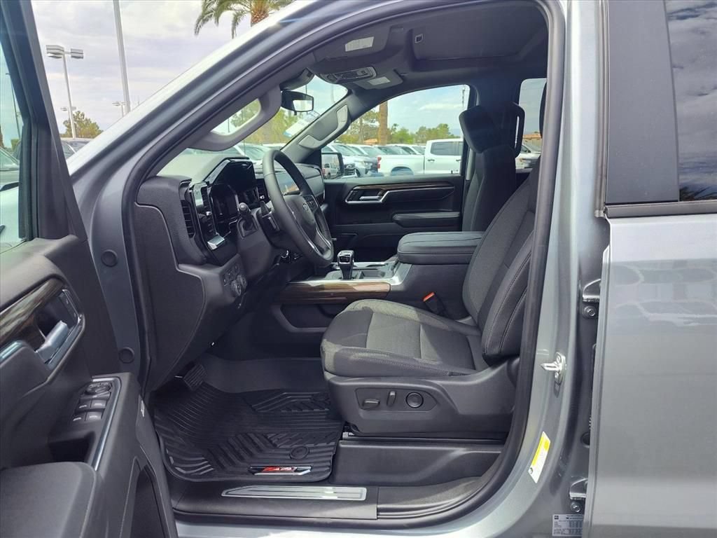 New 2026 Chevrolet Silverado 1500 LT Trail Boss w/ Convenience Package II AWD/4WD image 5