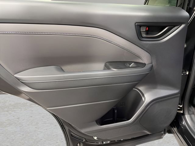 Used 2026 Subaru Forester Premium image 29