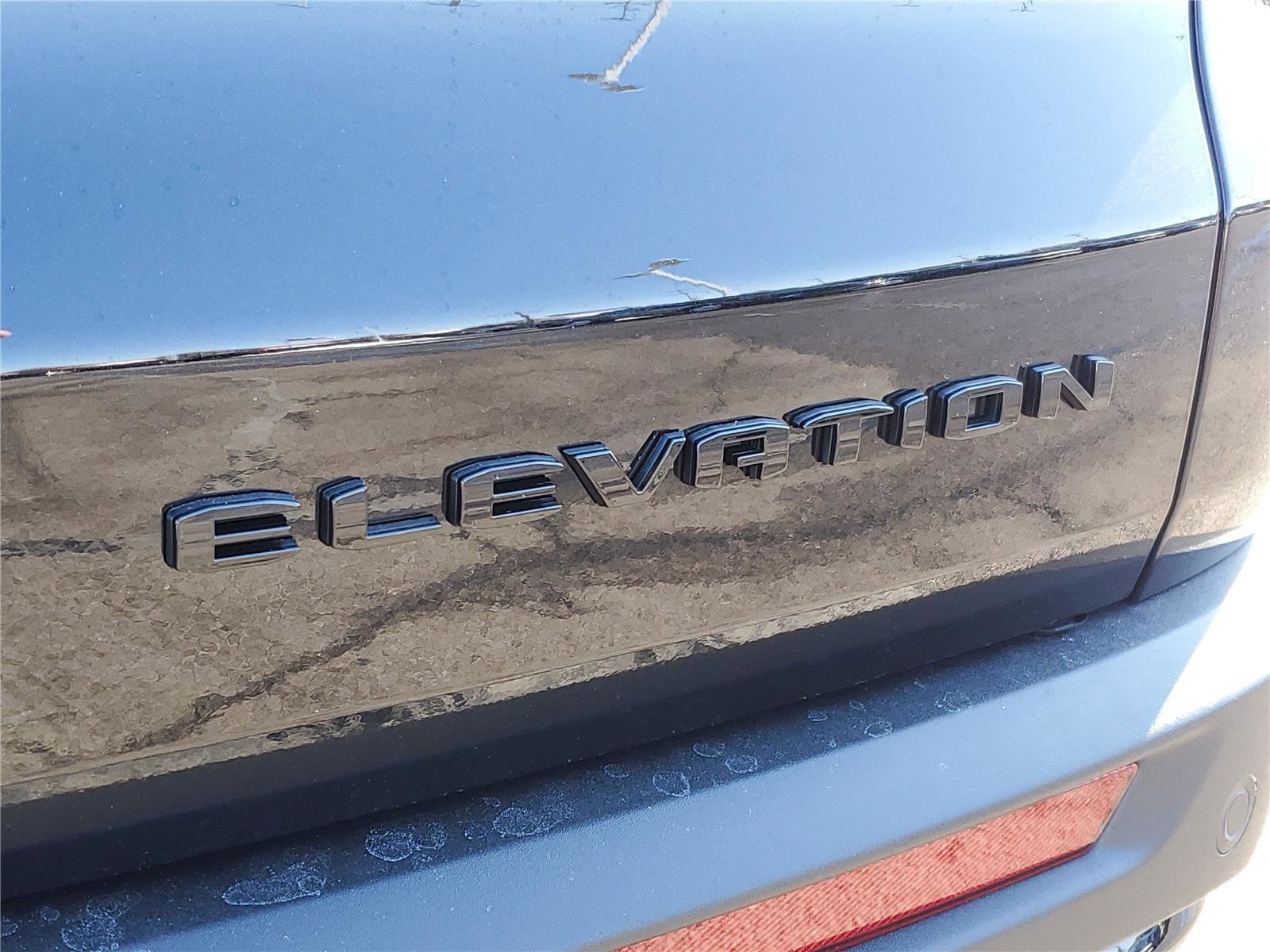 New 2026 GMC Acadia Elevation w/ Black Edition FWD image 7