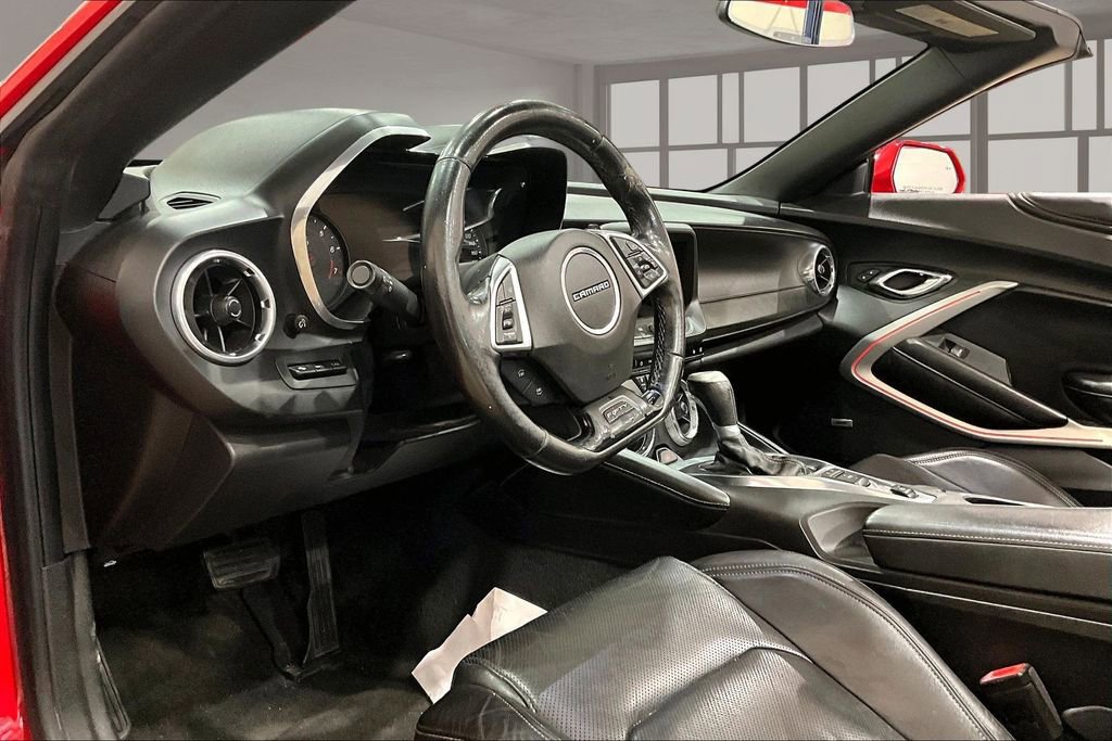 Used 2017 Chevrolet Camaro SS RWD image 14