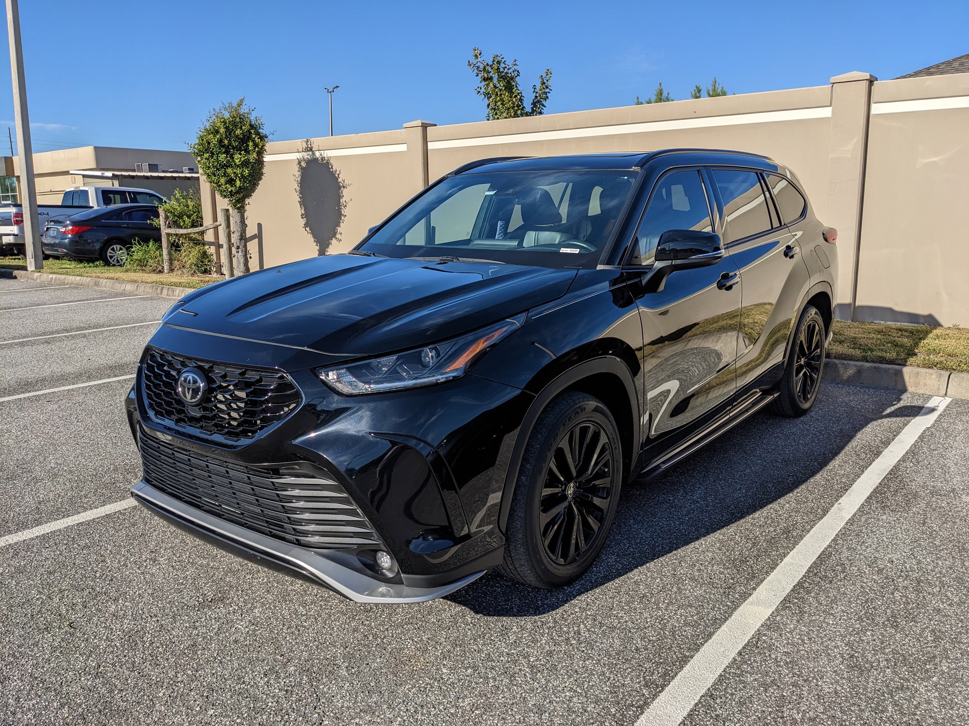 Used 2023 Toyota Highlander XSE