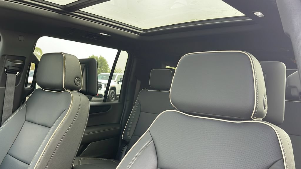 New 2026 GMC Yukon XL Elevation w/ Elevation Premium Package AWD/4WD image 14