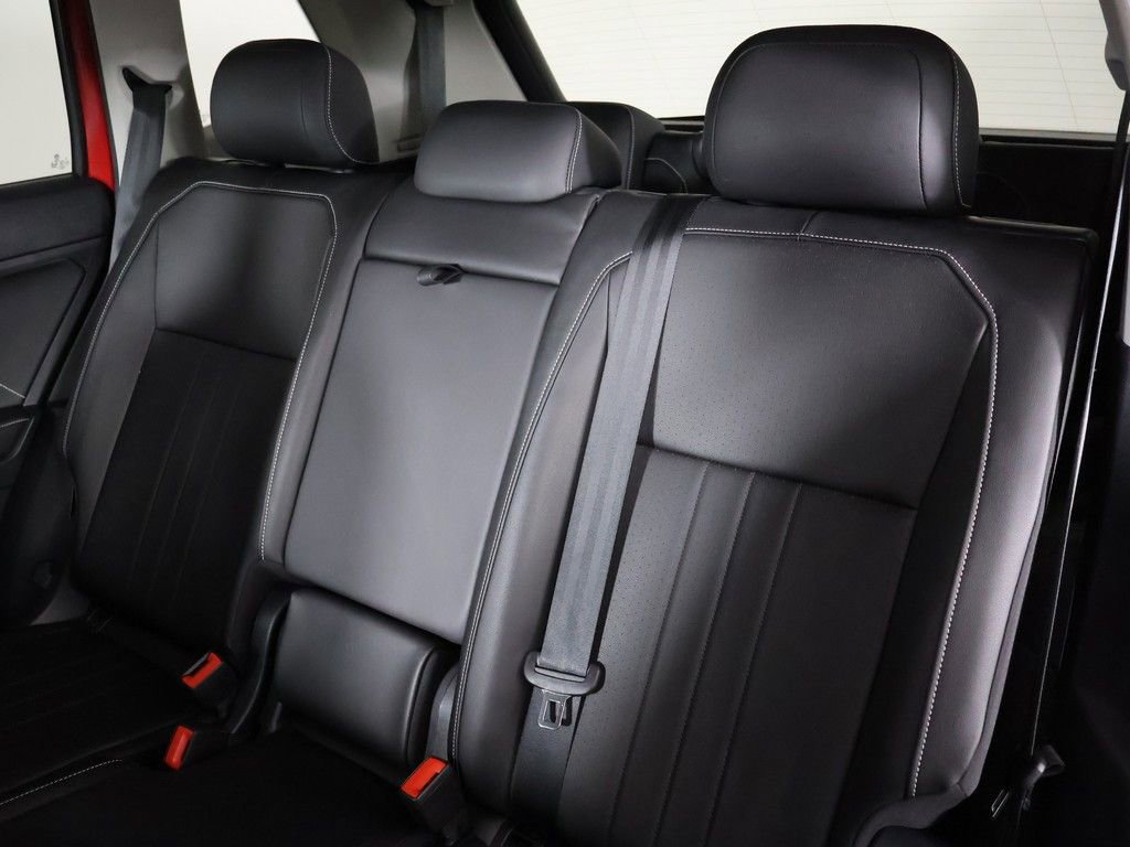 Used 2023 Volkswagen Tiguan SE FWD image 31
