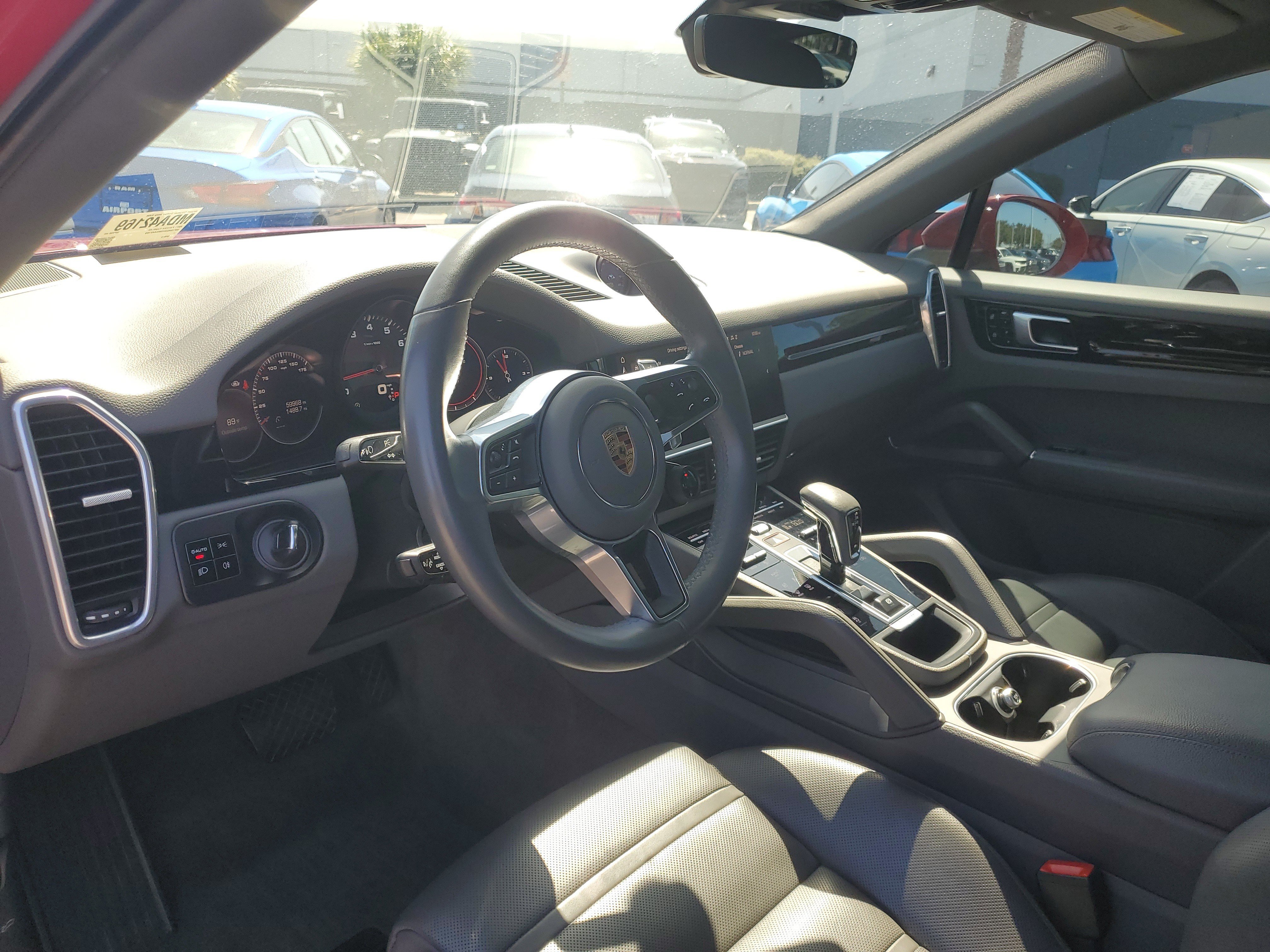 Used 2021 Porsche Cayenne Coupe w/ Premium Package AWD/4WD image 11