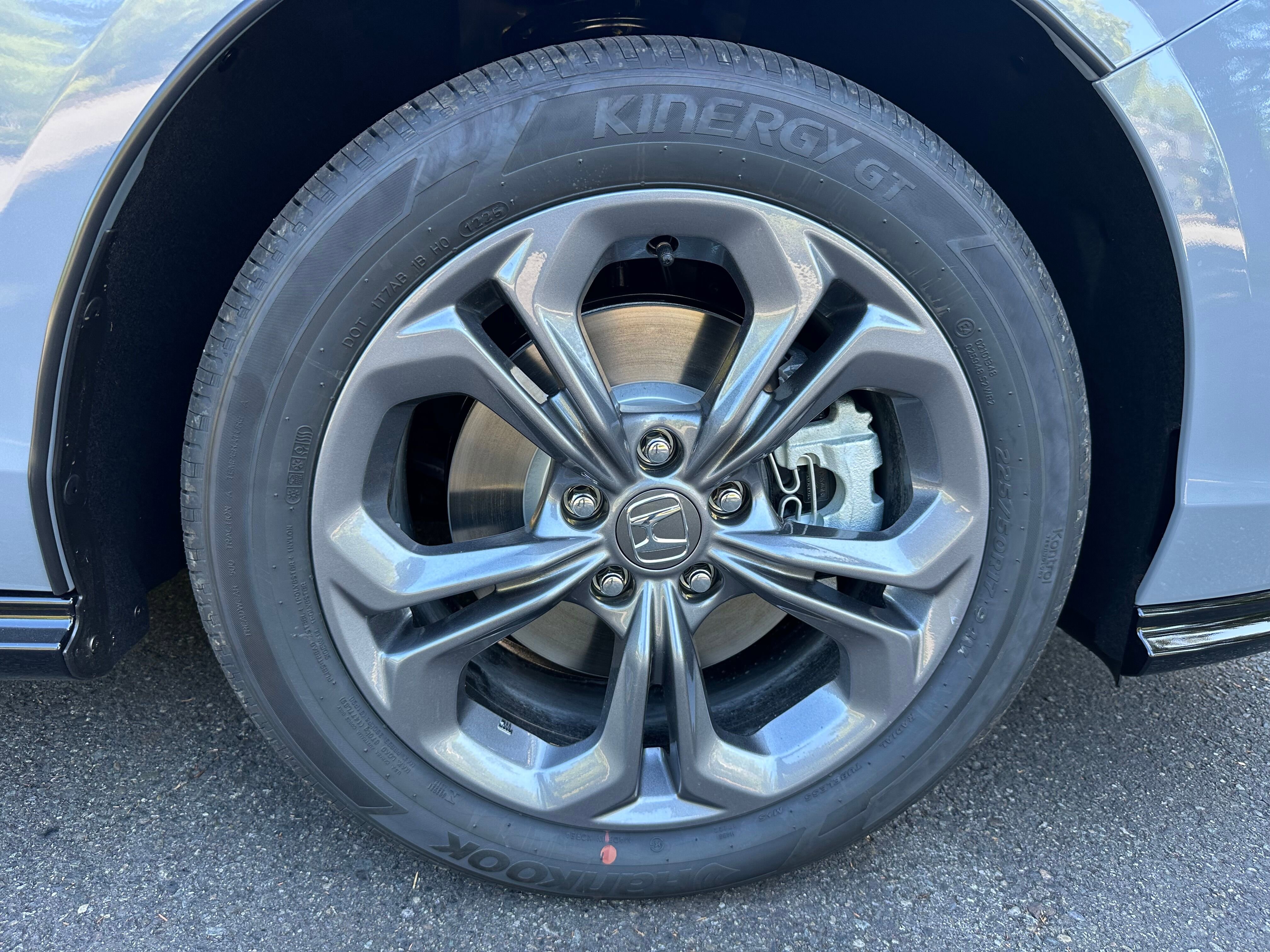 New 2025 Honda Accord EX-L image 9