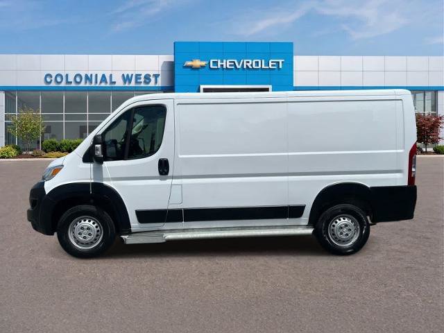 Used 2025 RAM ProMaster 2500 w/ U-Haul Equipment Group FWD image 8