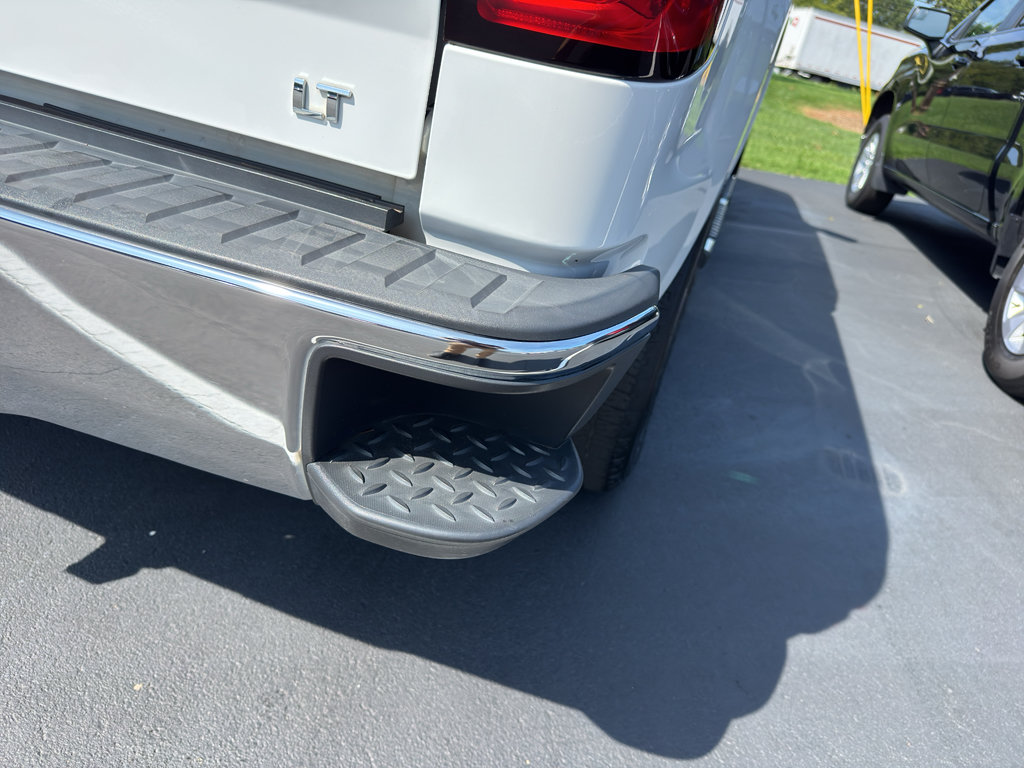 Used 2018 Chevrolet Silverado 1500 LT w/ All Star Edition AWD/4WD image 6