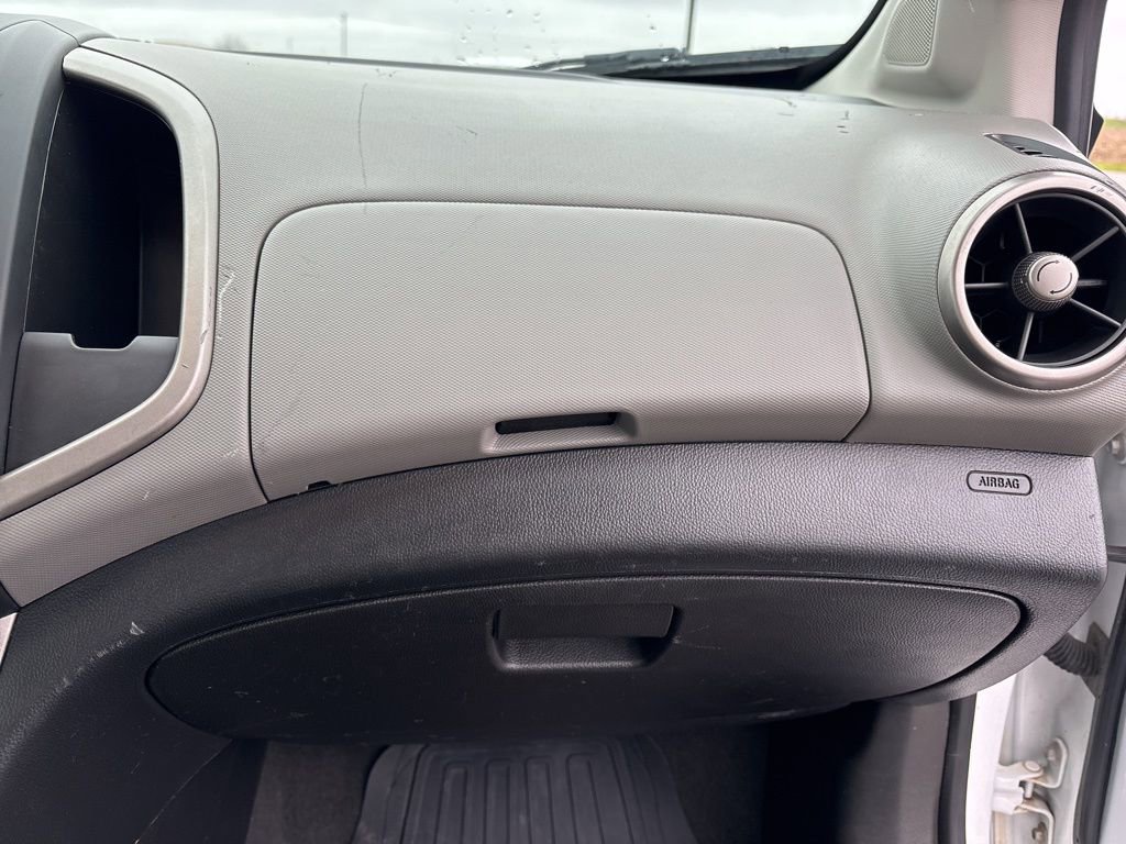 Used 2016 Chevrolet Sonic LS image 17