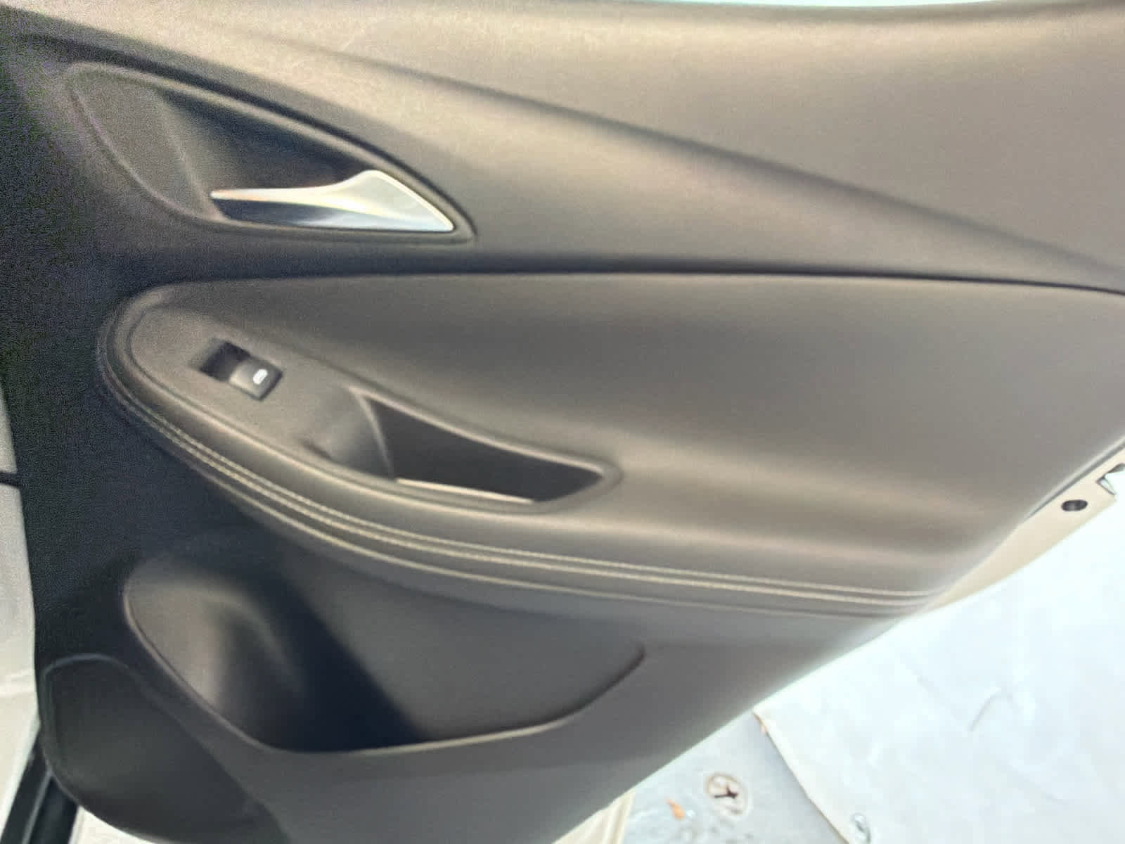 Used 2024 Buick Encore GX Sport Touring w/ Comfort Package image 32