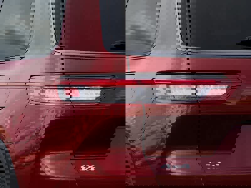 New 2026 Jeep Grand Cherokee L Limited image 9