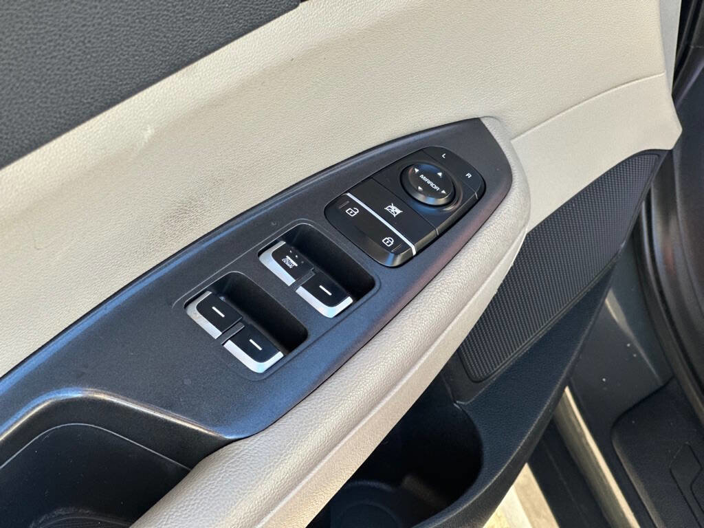 Used 2016 Kia Optima LX image 15