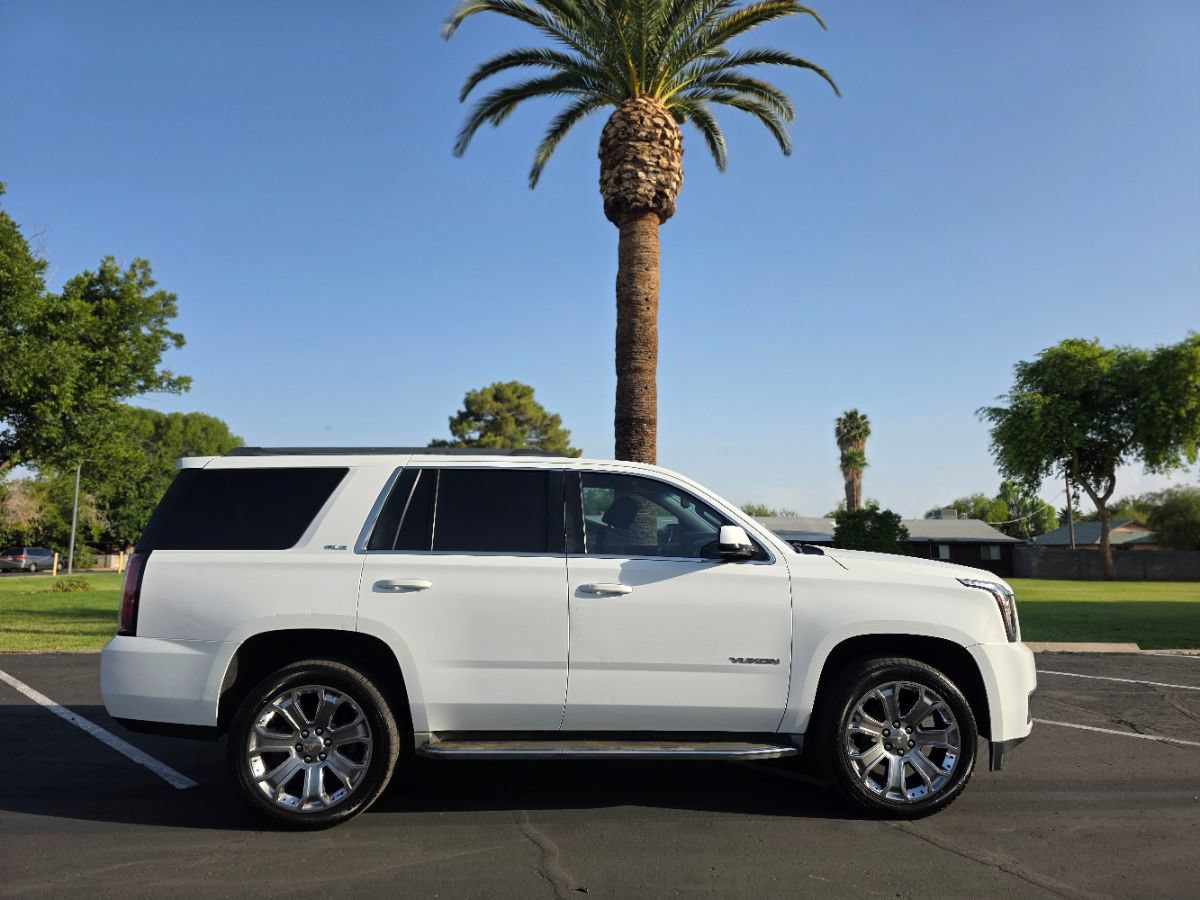 Used 2015 GMC Yukon SLE RWD image 3
