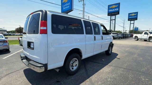 Used 2022 Chevrolet Express 2500 LT RWD image 8