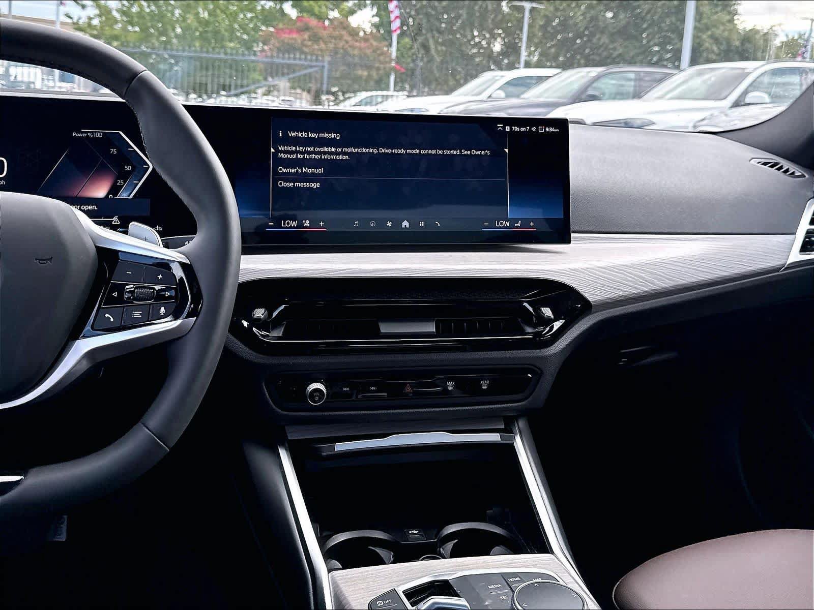 Used 2025 BMW 330i Sedan w/ Premium Package RWD image 12