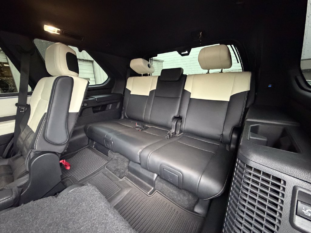 Used 2024 Toyota Sequoia Capstone AWD/4WD image 23