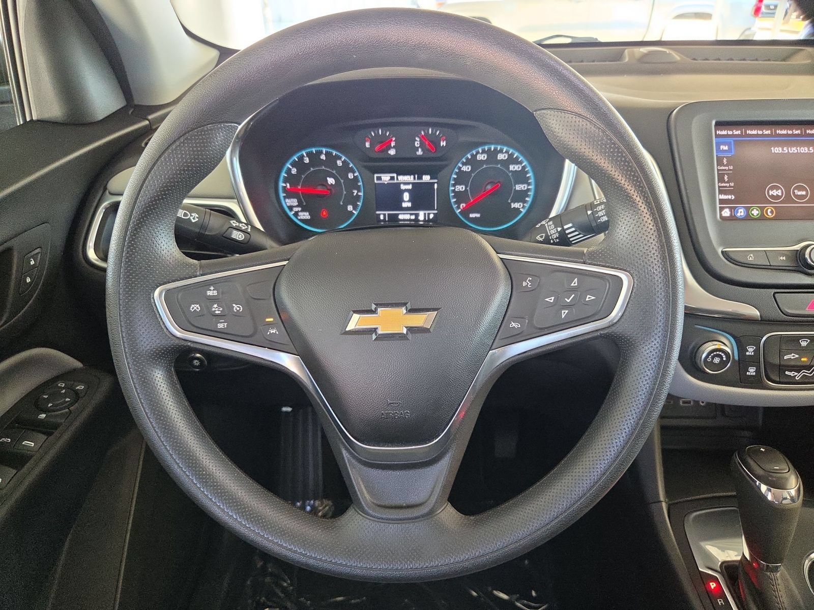 Used 2020 Chevrolet Equinox LS w/ LS Convenience Package FWD image 12