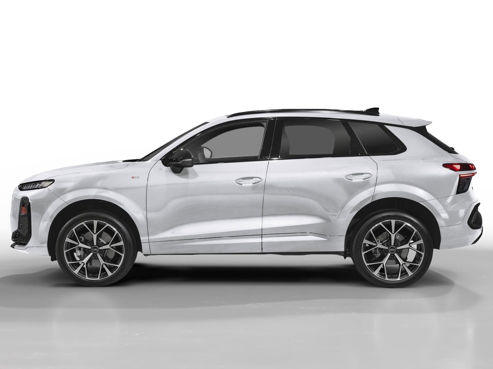 New 2026 Audi Q3 quattro 2.0T image 2