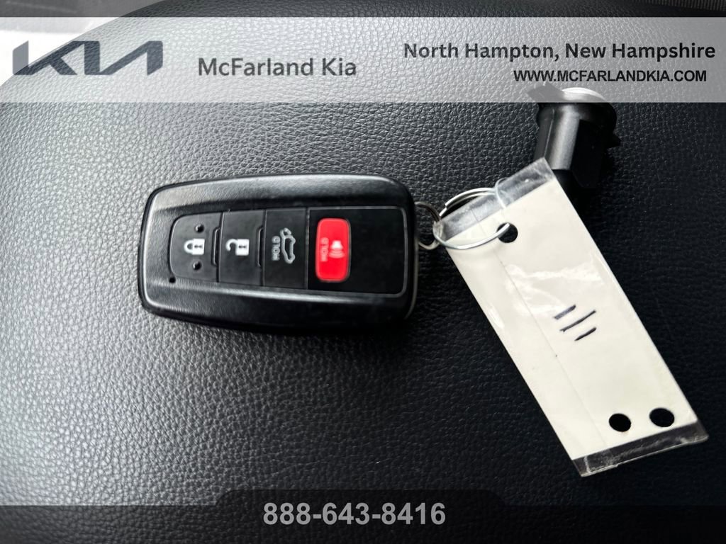Used 2023 Toyota RAV4 XLE w/ Convenience Package AWD/4WD image 30