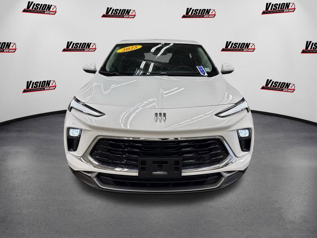 Used 2025 Buick Encore GX Preferred video 2