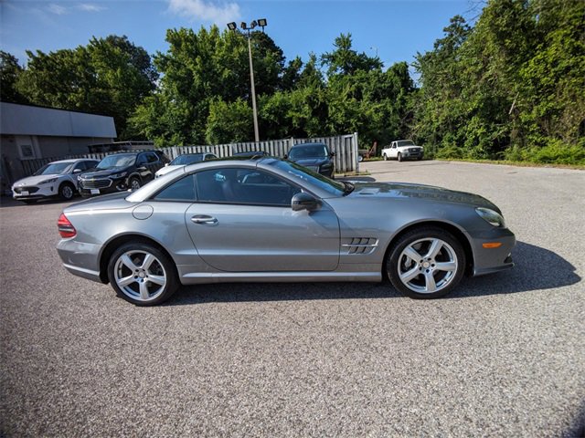 Used 2011 Mercedes-Benz SL 550 image 10