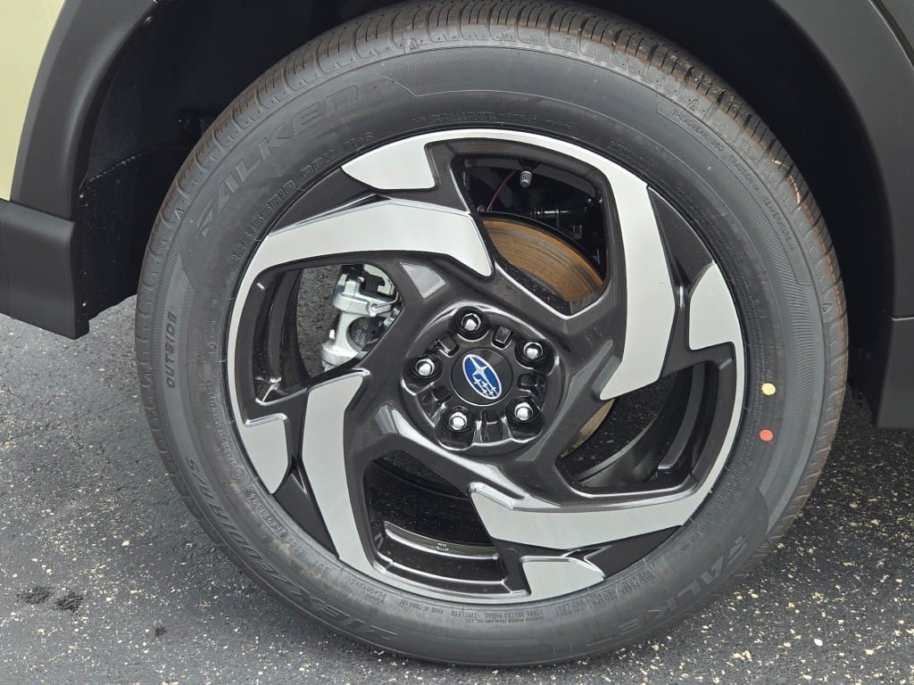 New 2026 Subaru Crosstrek 2.5i Limited AWD/4WD image 12