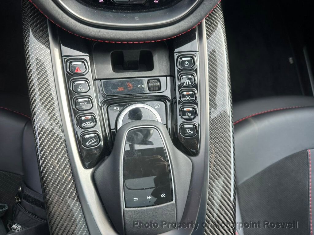 Used 2023 Aston Martin DBX image 19