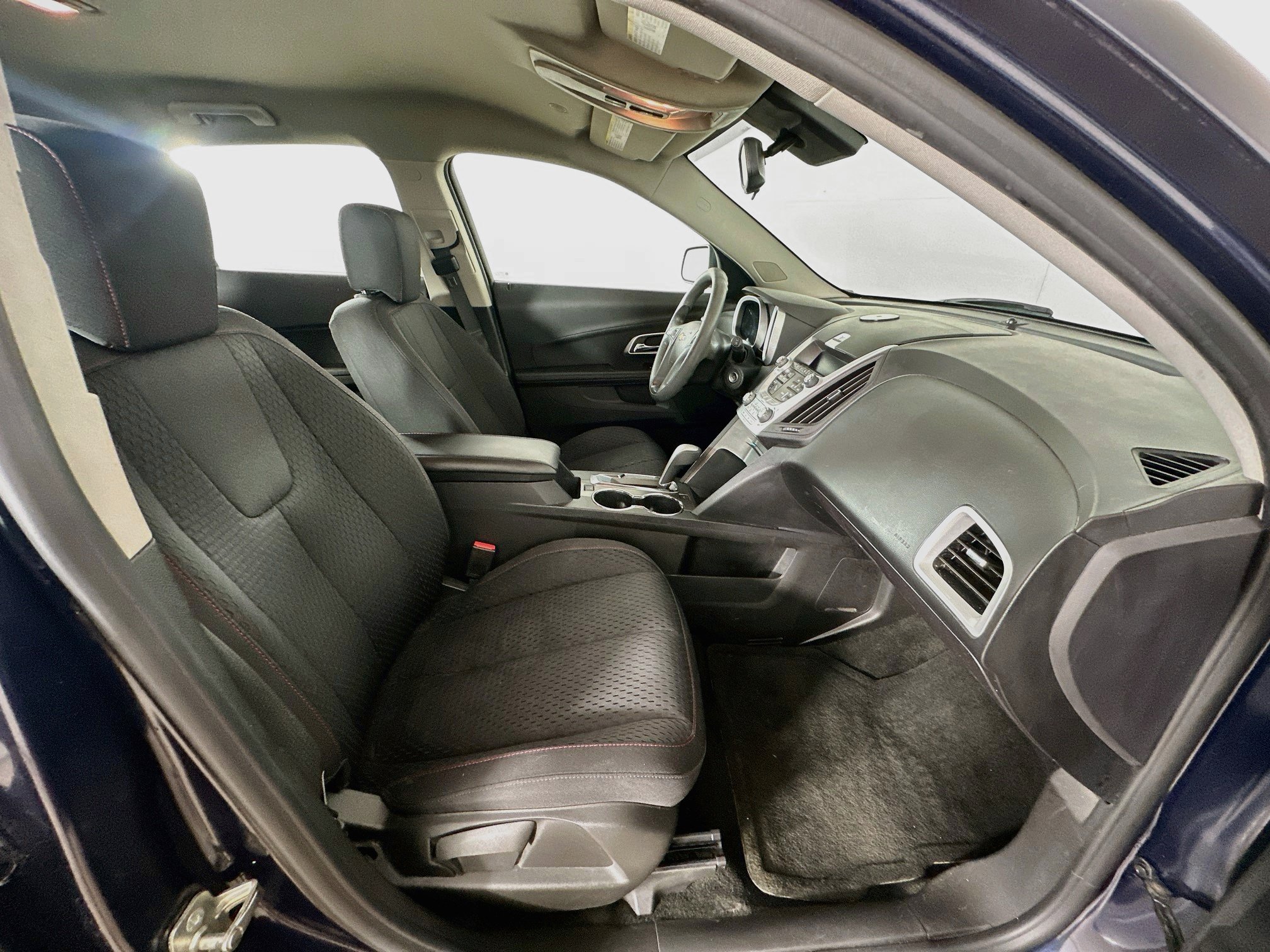 Used 2015 Chevrolet Equinox LS AWD/4WD image 27