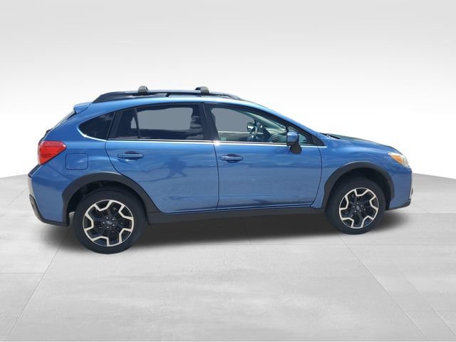 Used 2017 Subaru Crosstrek 2.0i Premium AWD/4WD image 3
