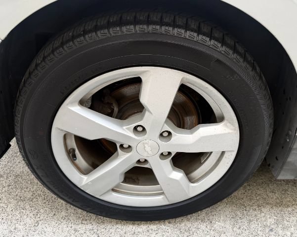 Used 2013 Chevrolet Volt Premium w/ Premium Trim Package FWD image 25