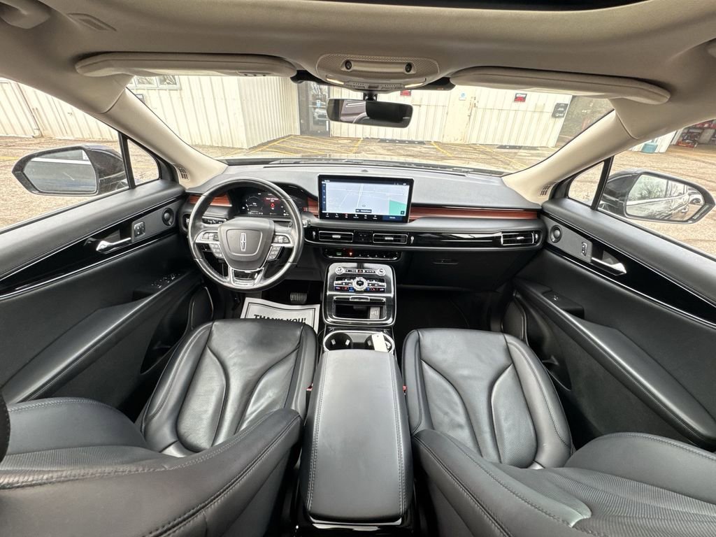 Used 2023 Lincoln Nautilus Reserve w/ Equipment Group 201A image 21