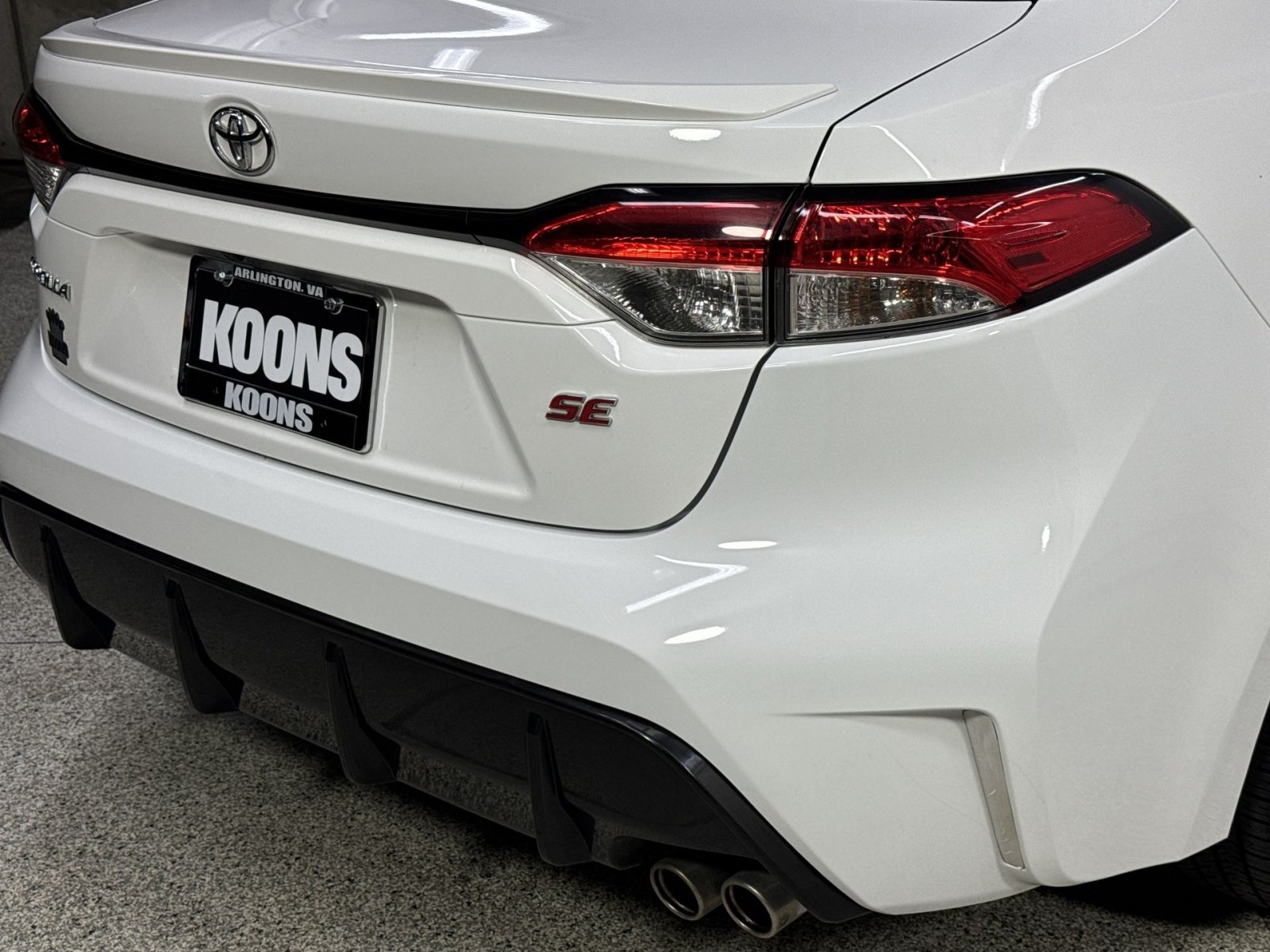 Used 2025 Toyota Corolla SE FWD image 38