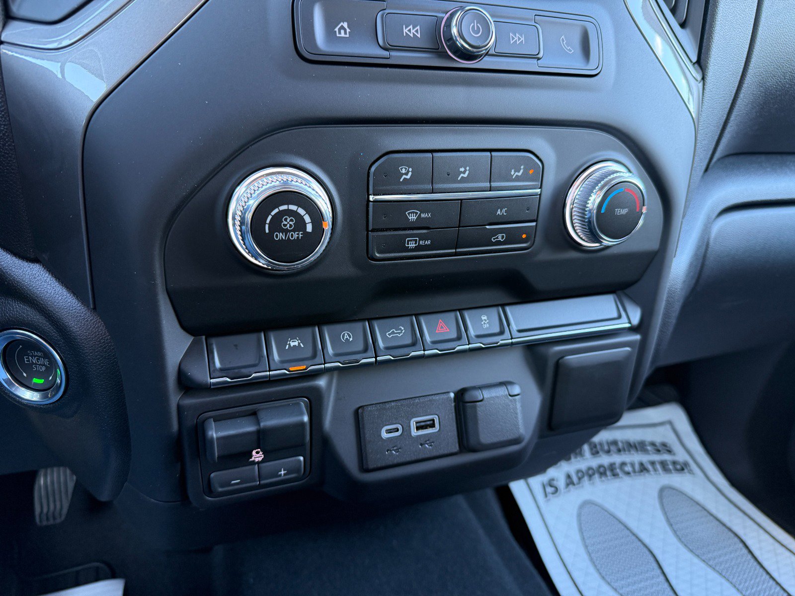 New 2026 GMC Sierra 1500 Pro w/ Graphite Edition AWD/4WD image 29