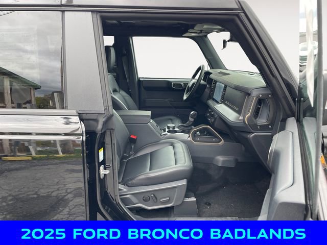New 2025 Ford Bronco Badlands image 15