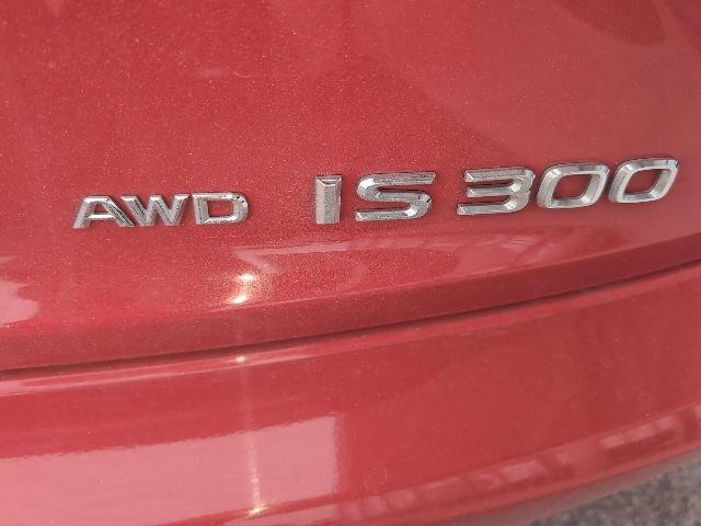 Used 2019 Lexus IS 300 AWD w/ Premium Package image 5