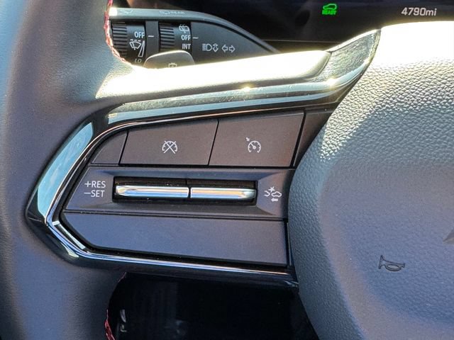 Used 2026 Chevrolet Equinox EV RS FWD image 19
