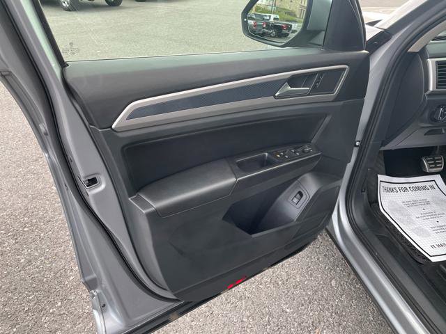 Used 2021 Volkswagen Atlas SE w/ Panoramic Sunroof Package image 14