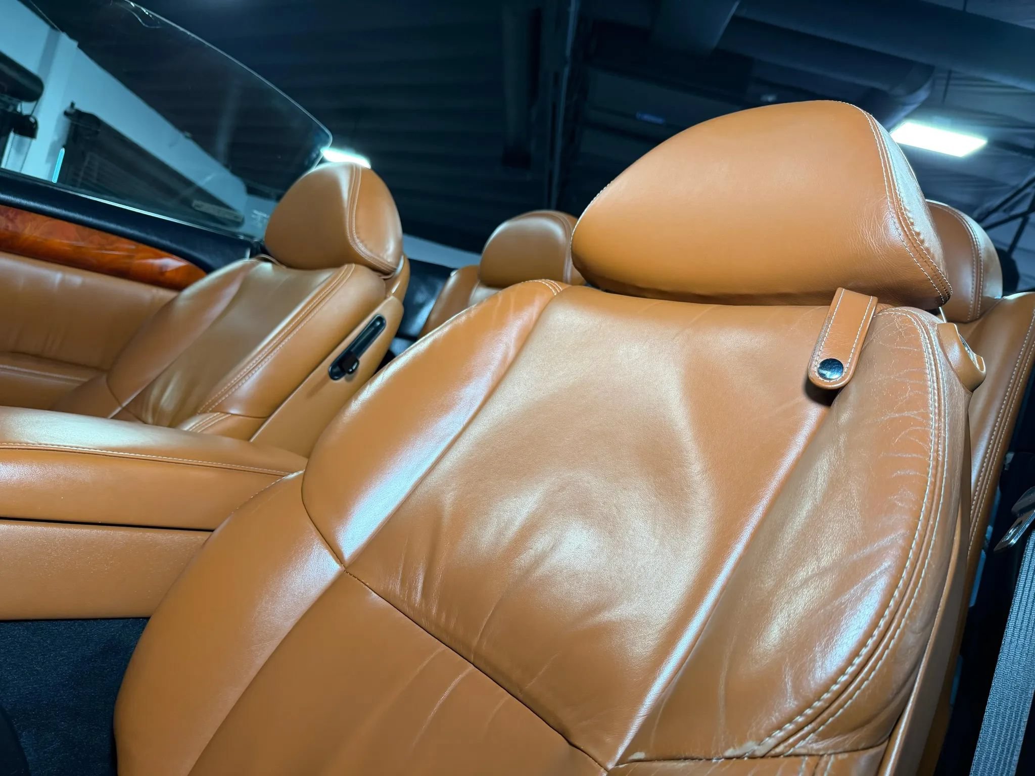 Used 2004 Lexus SC 430 Convertible RWD image 29