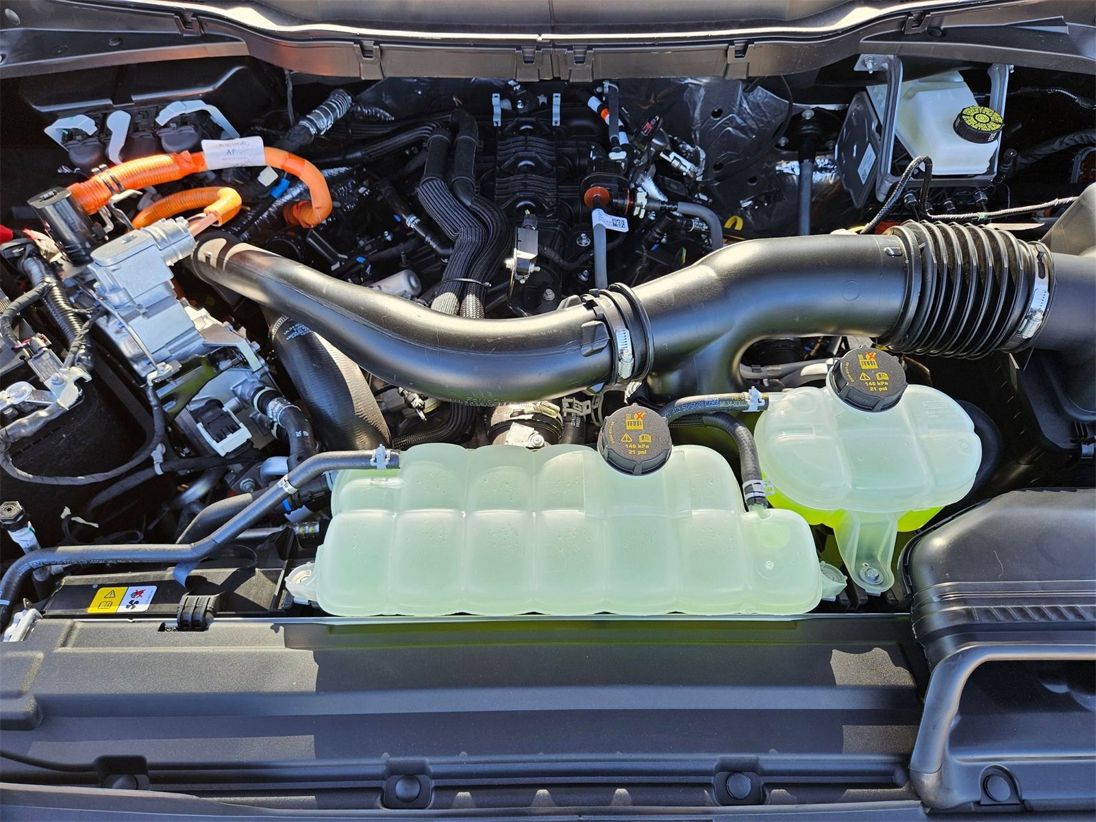 New 2025 Ford F150 XLT w/ Equipment Group 302A MID image 23