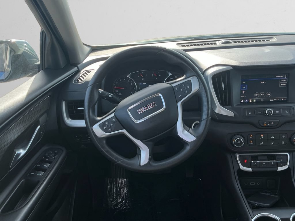 Used 2024 GMC Terrain SLE AWD/4WD image 12