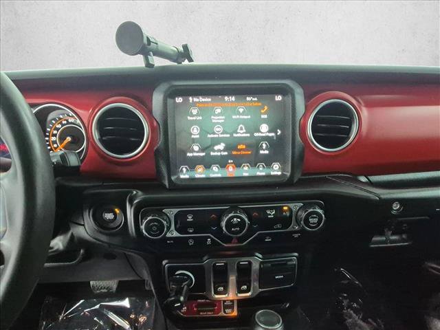 Used 2023 Jeep Wrangler Rubicon AWD/4WD image 15