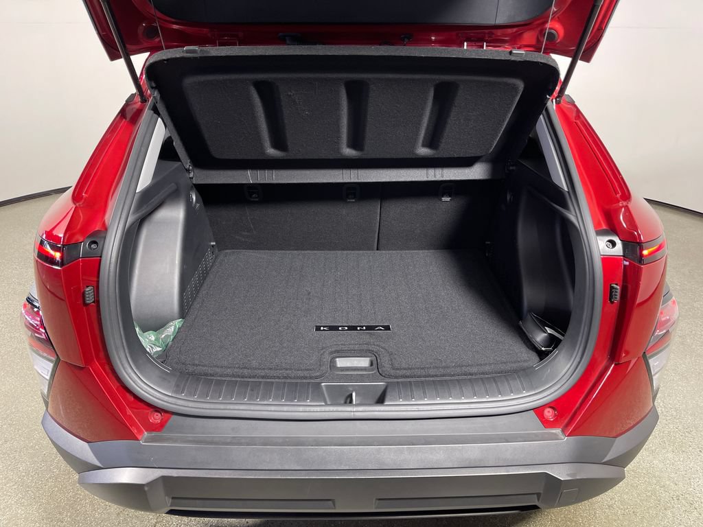 Certified 2025 Hyundai Kona SEL FWD image 10