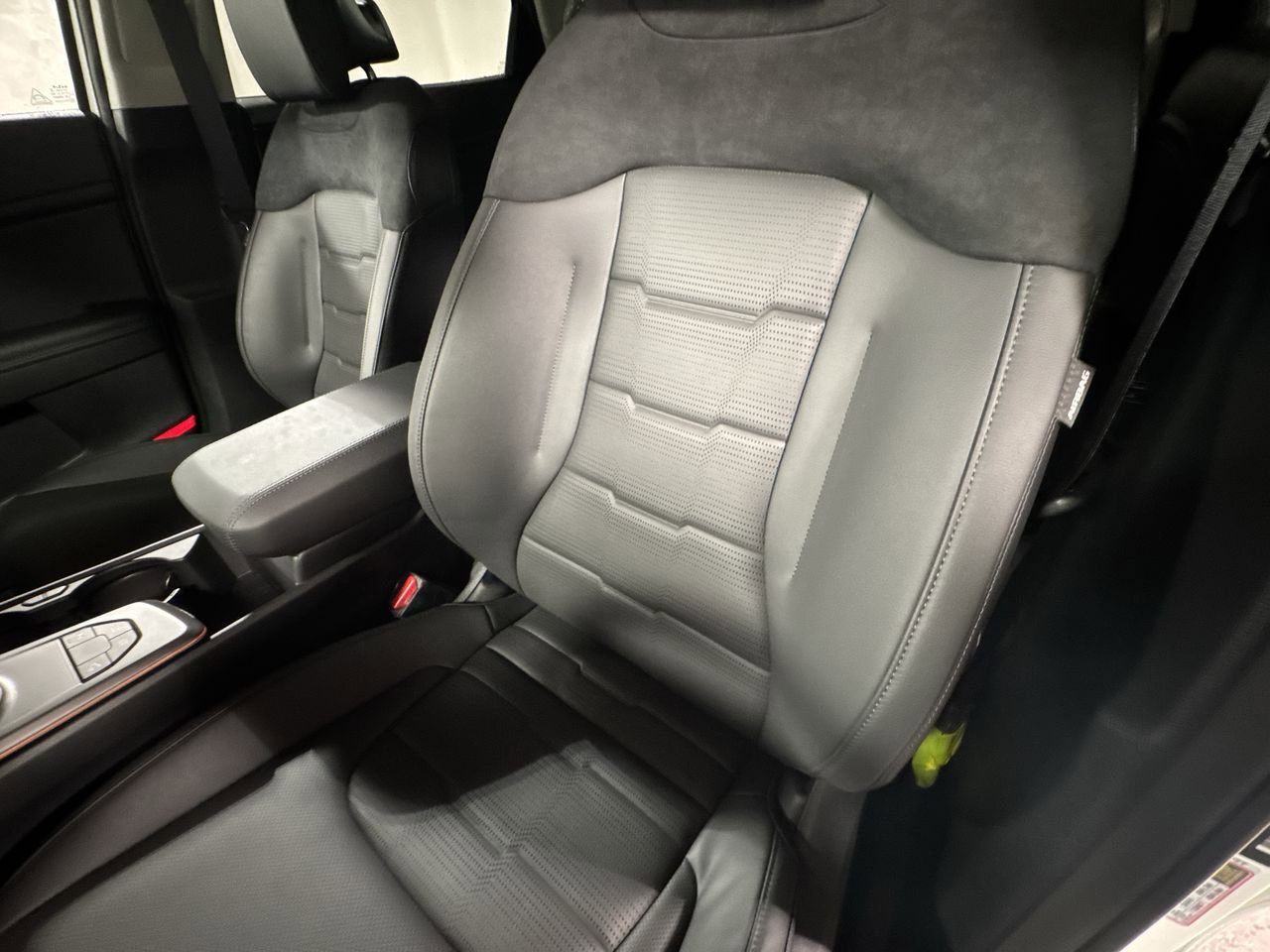 New 2026 Kia Sportage SX Prestige AWD/4WD image 18