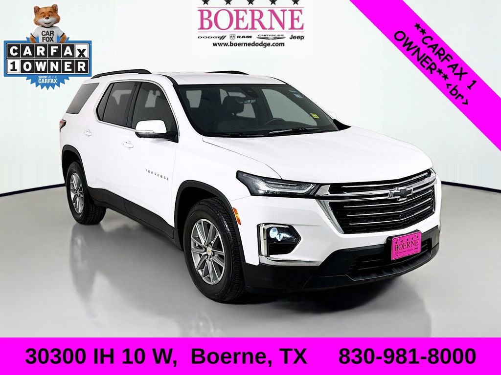 Used 2023 Chevrolet Traverse LT w/ Rear Camera Mirror Package image 1