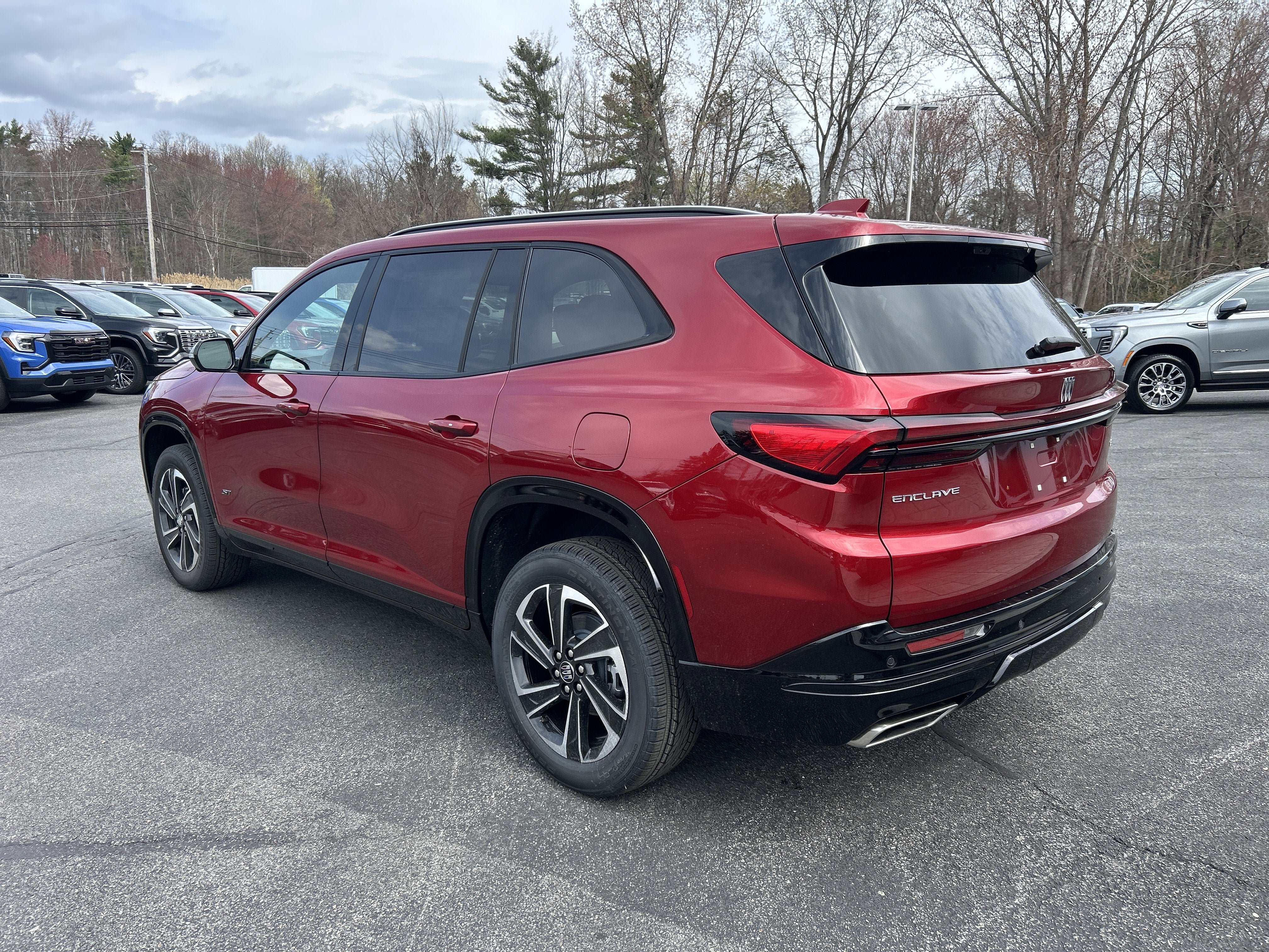 New 2026 Buick Enclave Sport Touring w/ Power Package FWD image 3