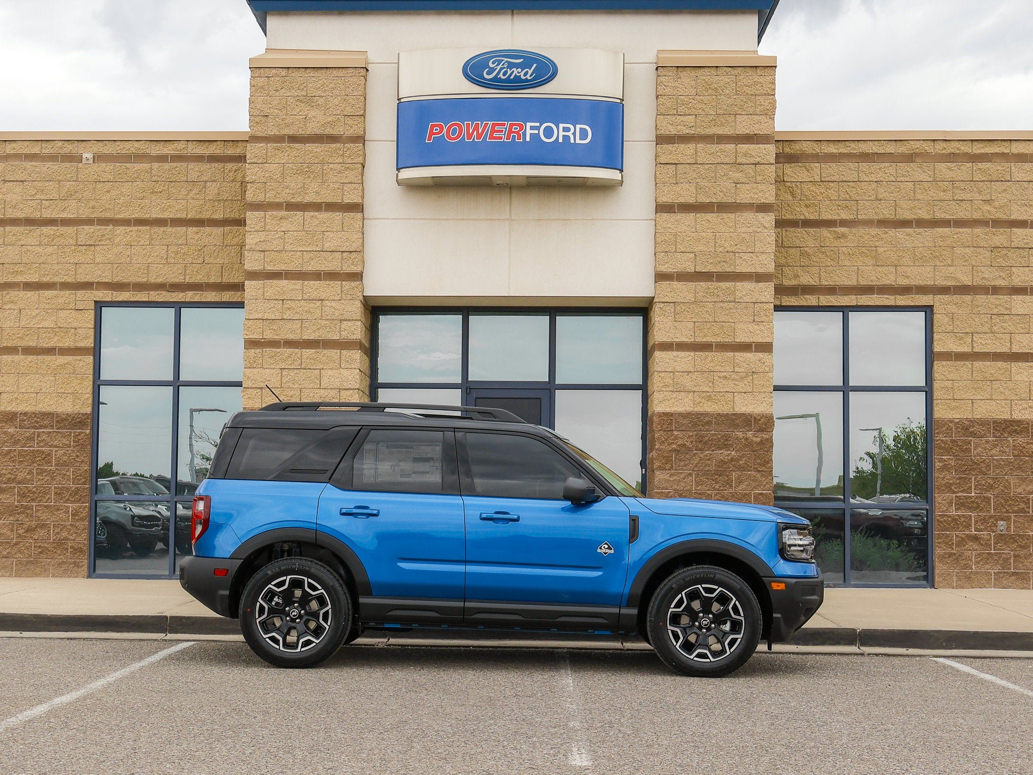 New 2026 Ford Bronco Sport Outer Banks w/ Outer Banks Tech Package+ AWD/4WD image 4