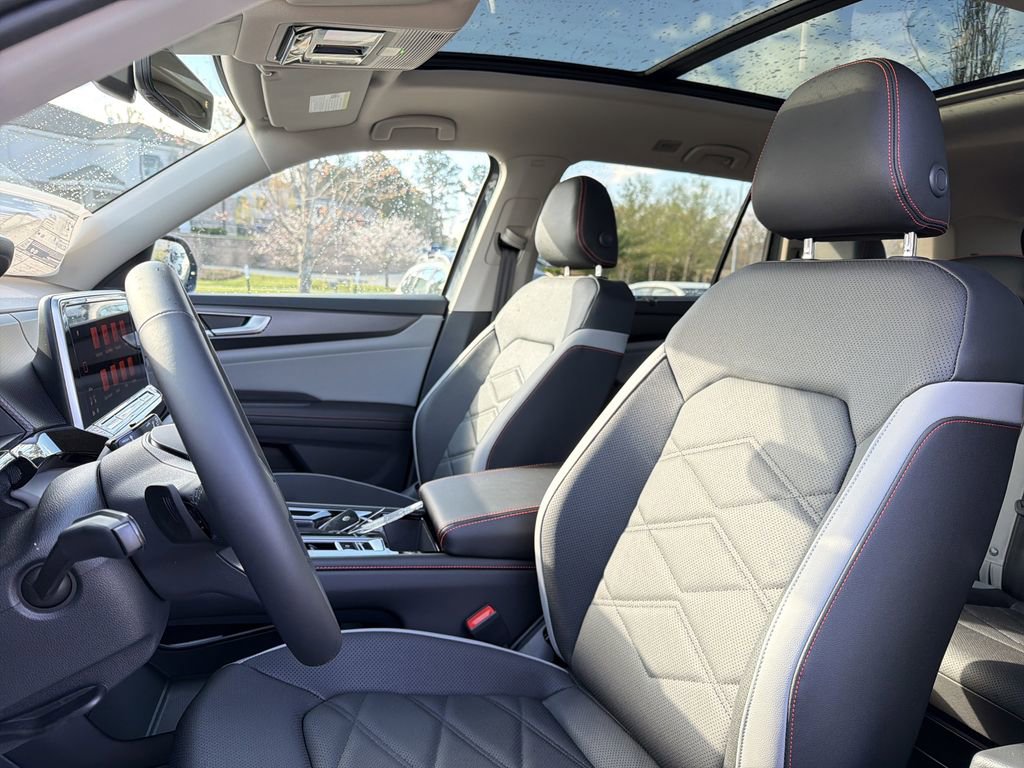 New 2026 Volkswagen Atlas Peak Edition image 12
