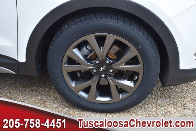 Used 2017 Hyundai Santa Fe Sport FWD image 13